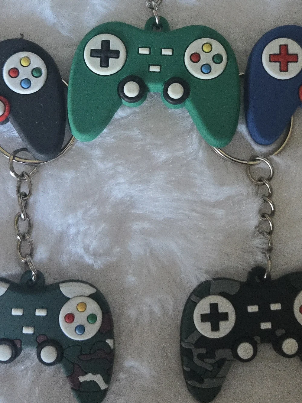 Retro Game Controller Keychain 🎮NWT